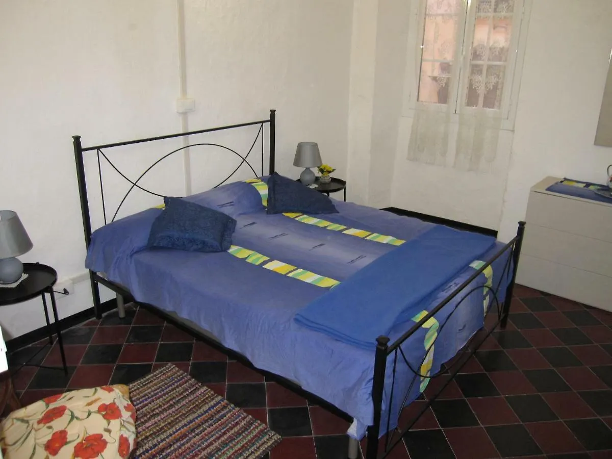 Casa Rossa Apartment Borgomaro